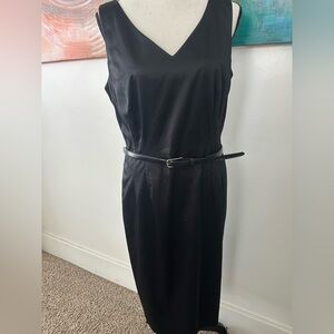 Gorgeous Grace Elements Black Stretch Cotton Sateen Sheath Dress Classic V Neck